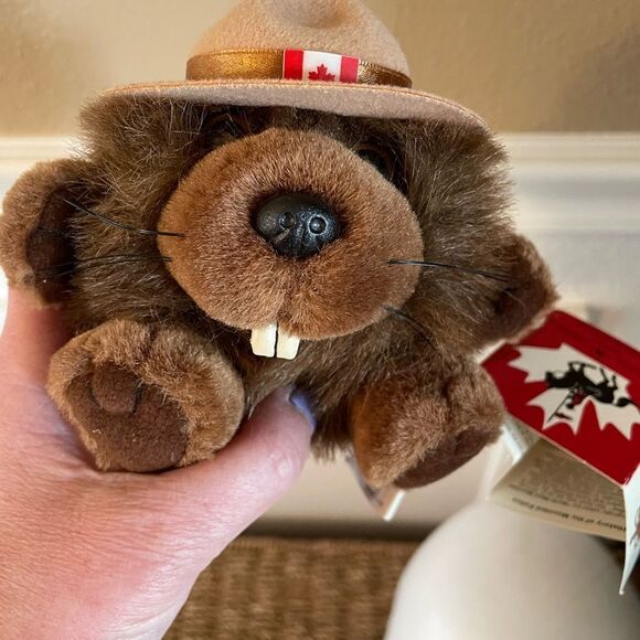 Corporal Flap Jack Beaver Plush - Picture 8 of 13